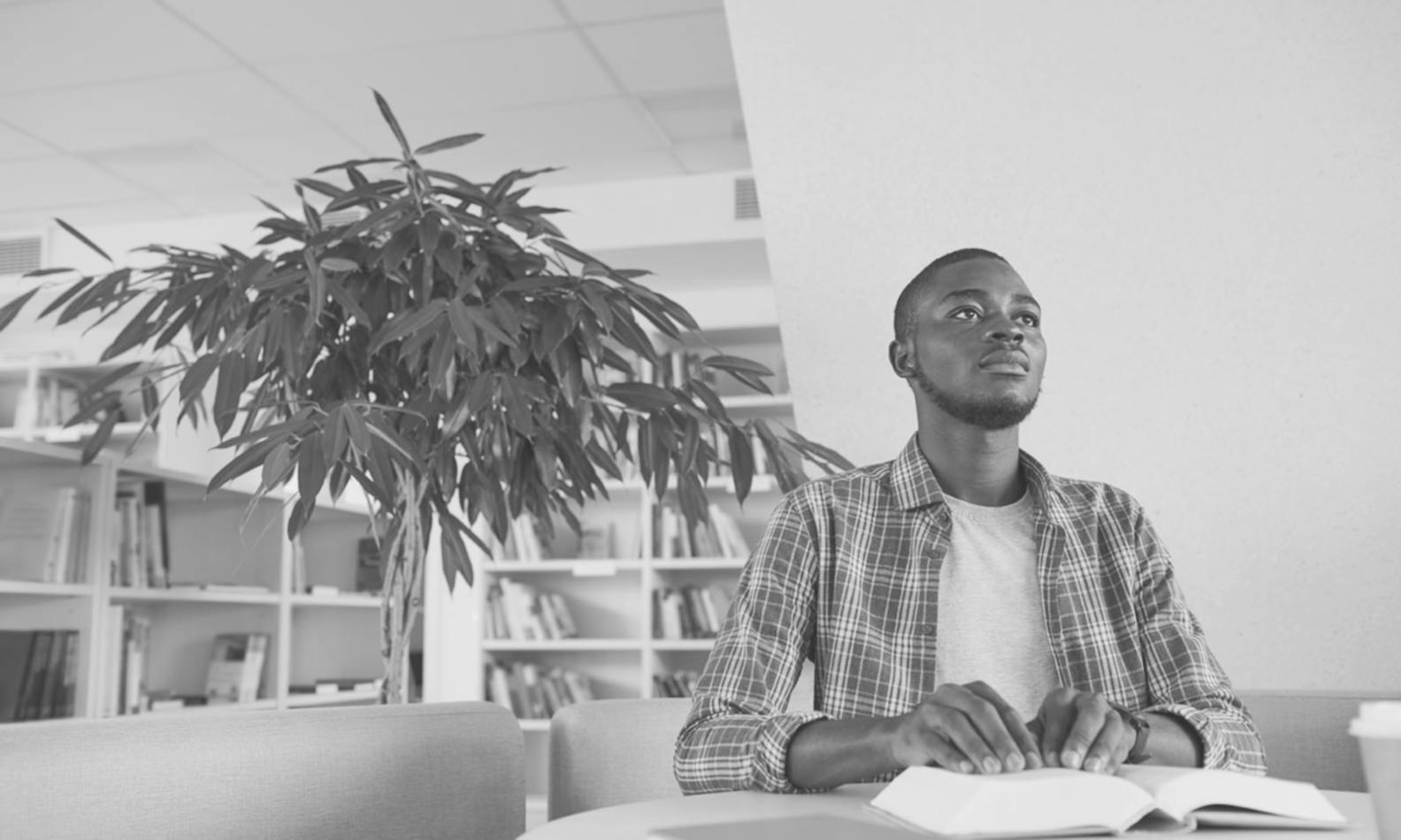 Recursos educativos y materiales de apoyo continuo